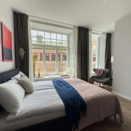 Апартаменти Wonderful Old Town *